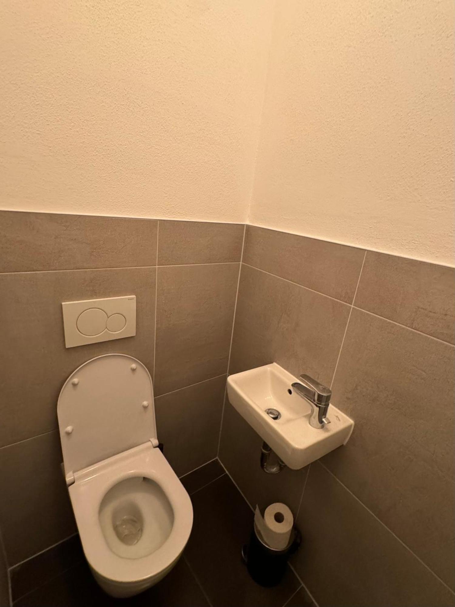 Zentrale Wohnung Mit Balkon Koblenz  Dış mekan fotoğraf